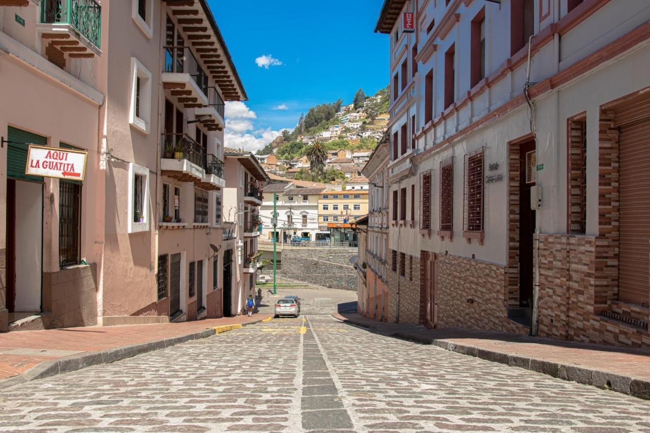 Hostal Carlos Luis กีโต ภายนอก รูปภาพ