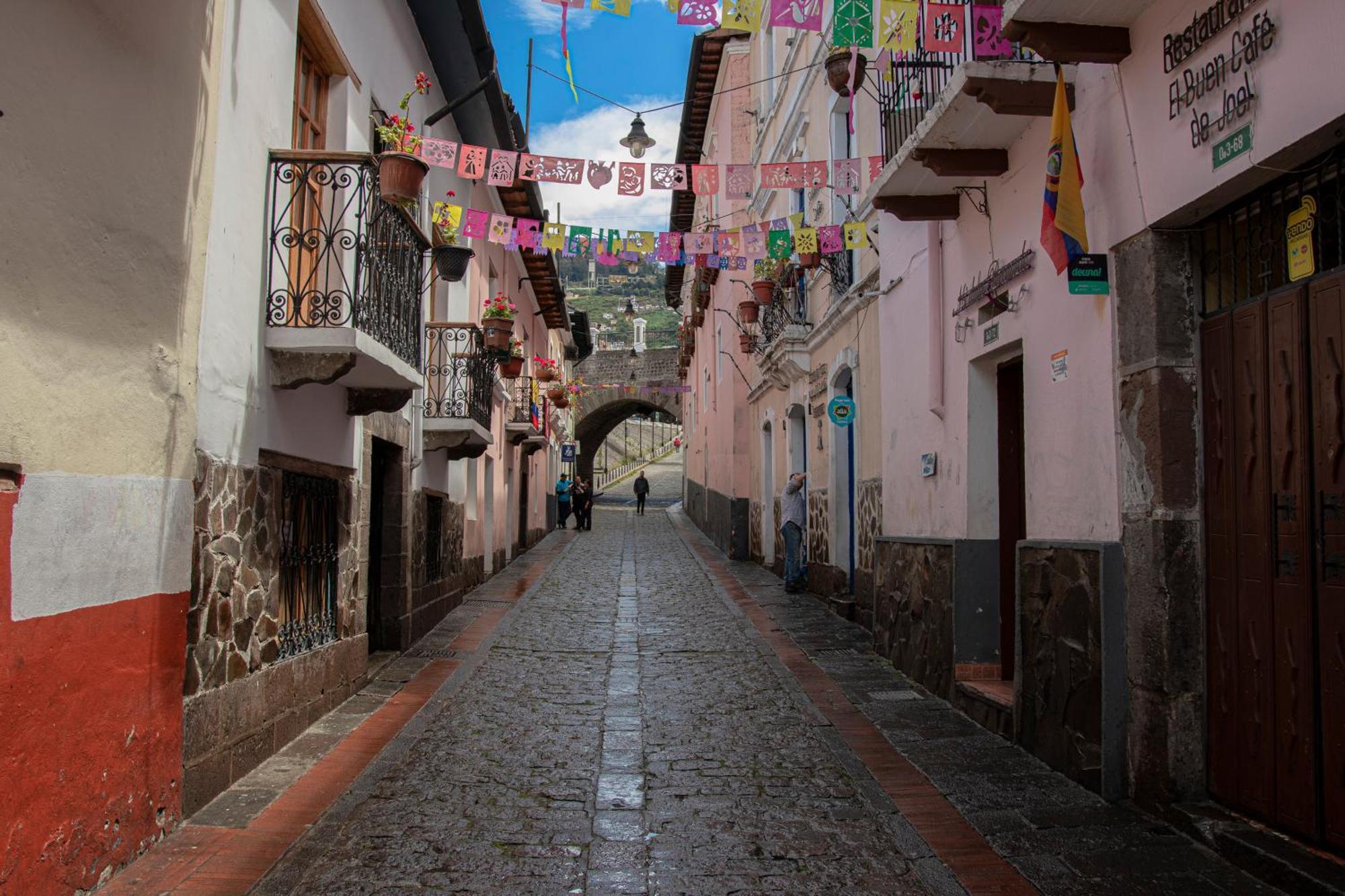 Hostal Carlos Luis กีโต ภายนอก รูปภาพ